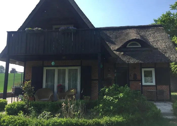 Reetdachhaus Am Tatil Evi